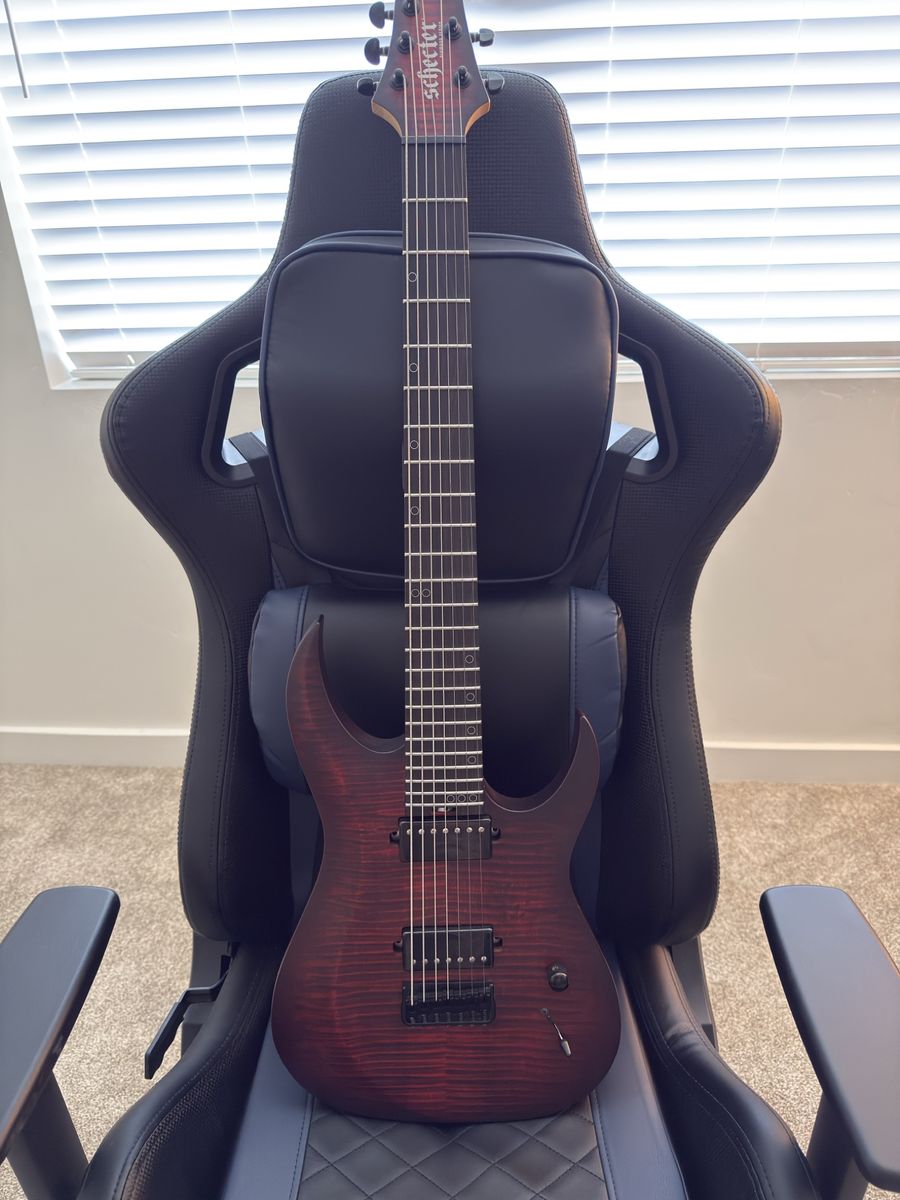 Schecter SunsEt 7 Extreme Electric Guitar