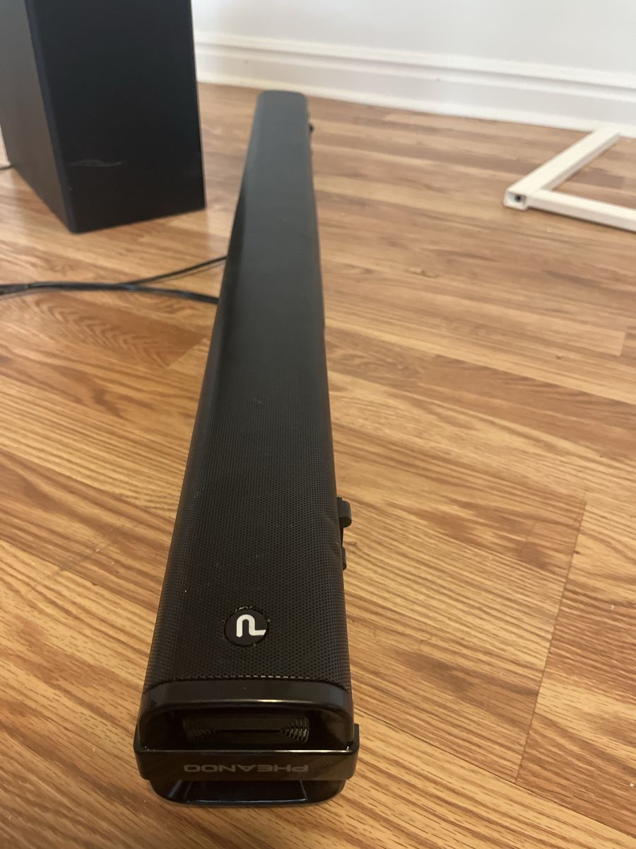 Pheanoo Soundbar with Subwoofer System - Black
