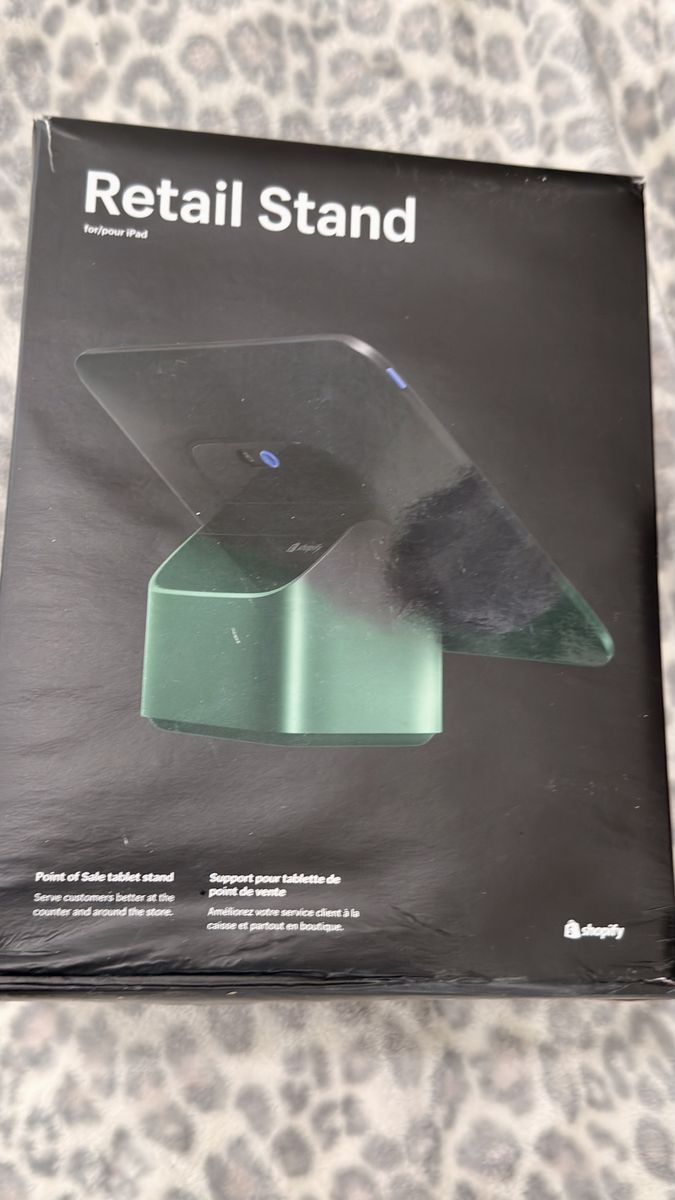 Stop saying "Cash or Venmo Only" like It's 1995