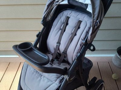 Graco Outpace LX single seat stroller
