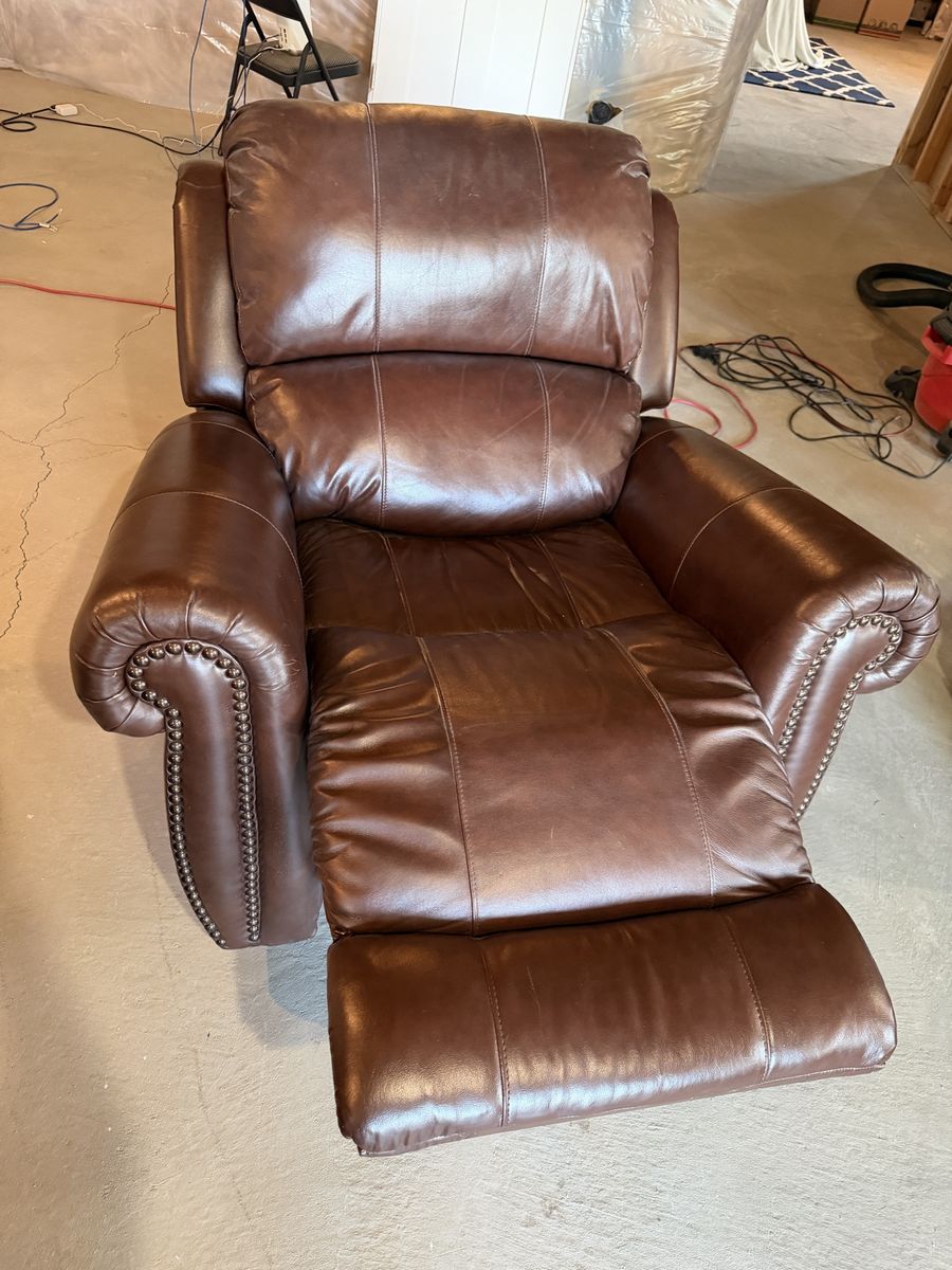 Beautiful leather recliner/rocking chair