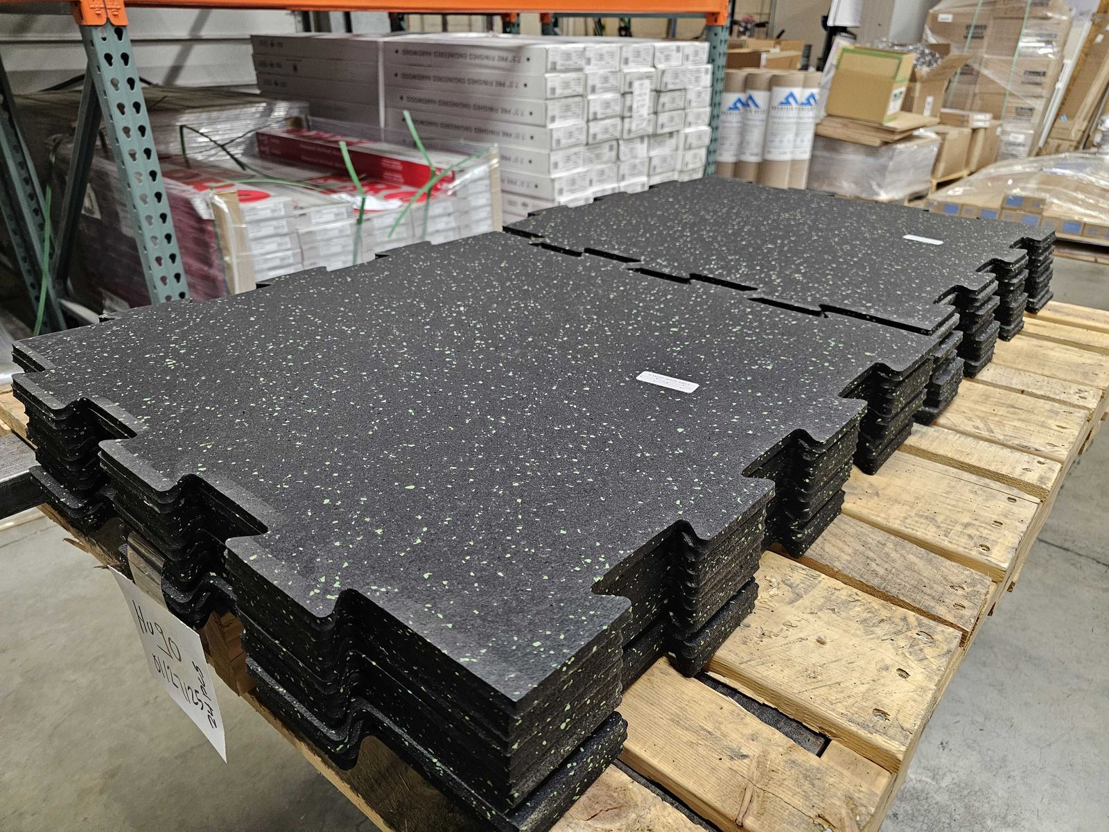 Green fleck Rubber Tile - 24 pieces