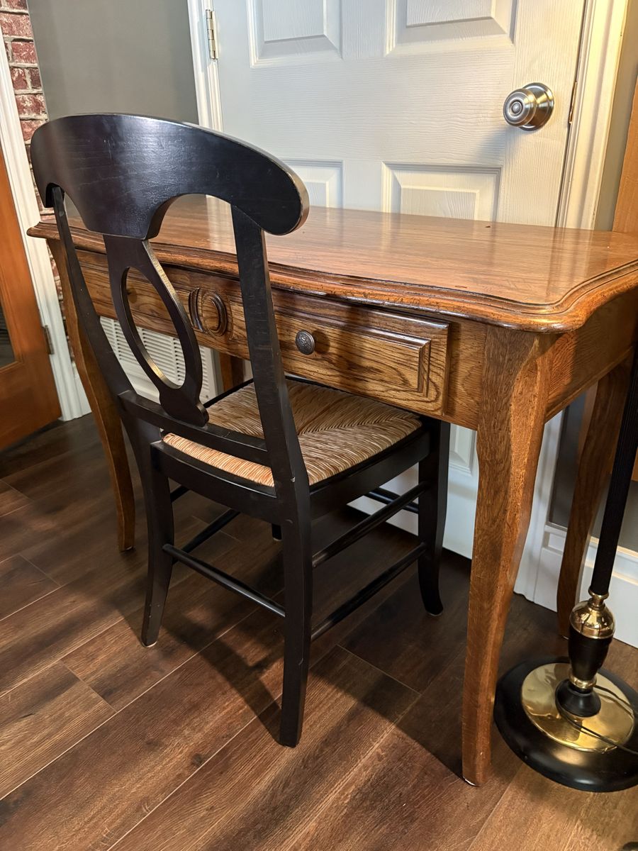 Writing desk