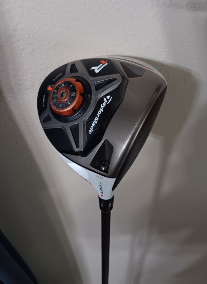 TaylorMade R1 Driver Adjustable Loft RIP Phenom 55g S Flex RH Men's Excellent Condition!