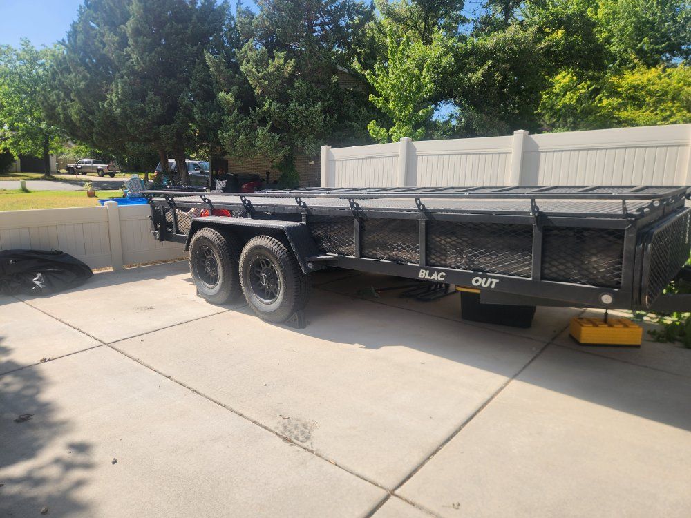 Jumping Jack Black Out UTV camp trailer.