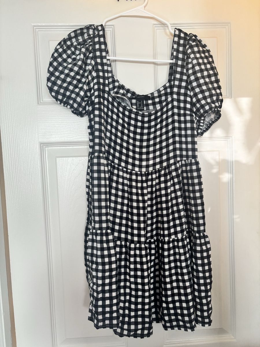 Forever 21 Black & White Gingham Puff Sleeve Tiered Mini Dress Size S