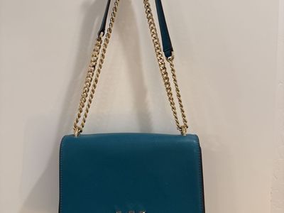Michael Kors Jade Extra-Small Gusset Crossbody Bag - Teal Leather with Gold-Tone Hardware