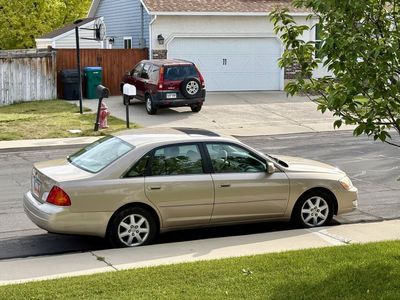 2001 Toyota Avalon XLS