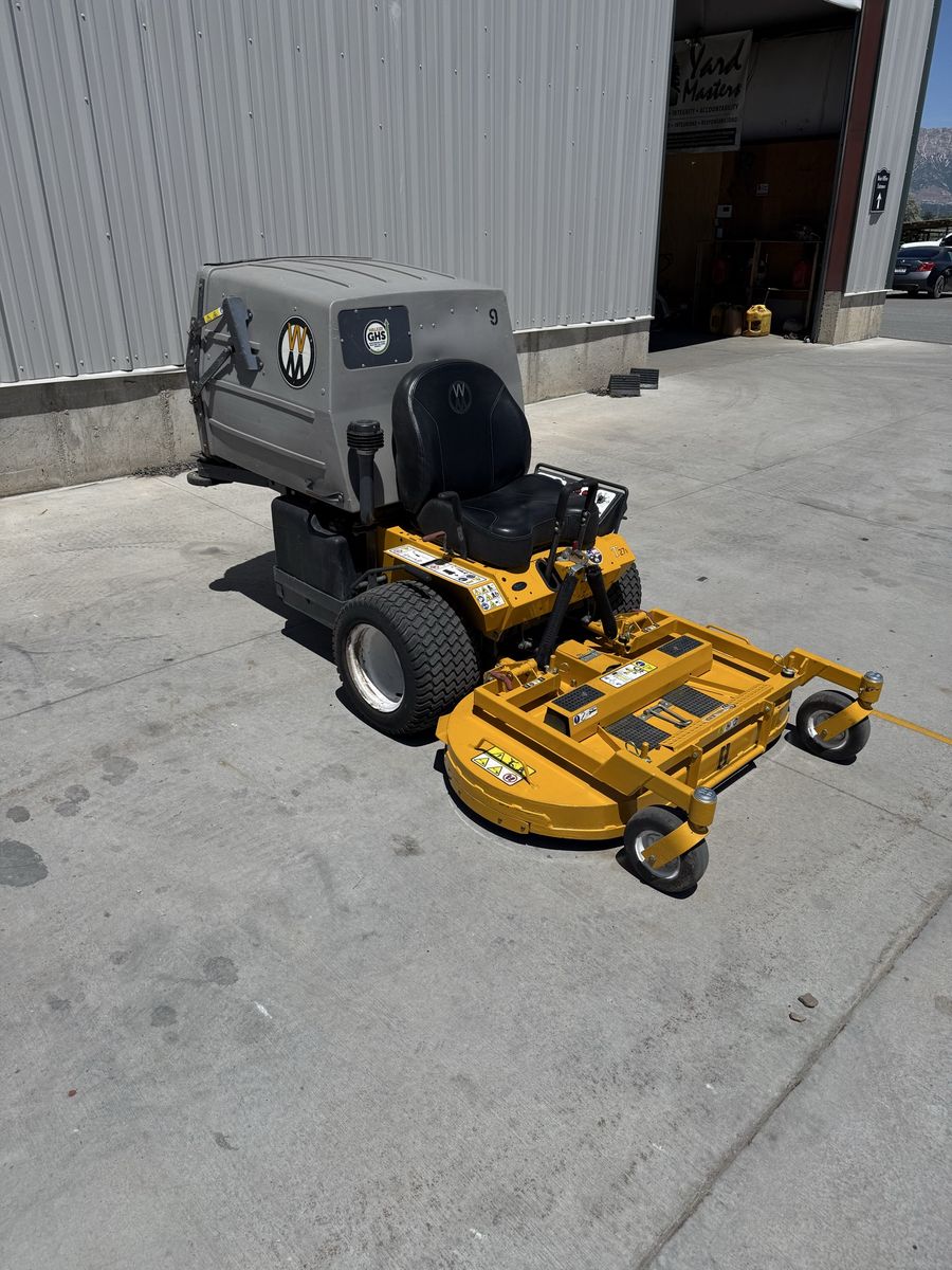 2023 WALKER MOWER 27i 48” DECK