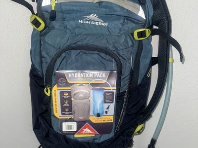 High Sierra Cragin Hydration Pack - 2 Liter - Water-Repellent Hiking Backpack