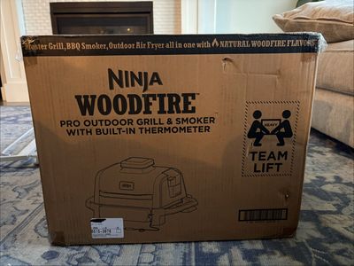 Ninja Woodfire Pro Outdoor Grill & Smoker with Built-In Thermometer
