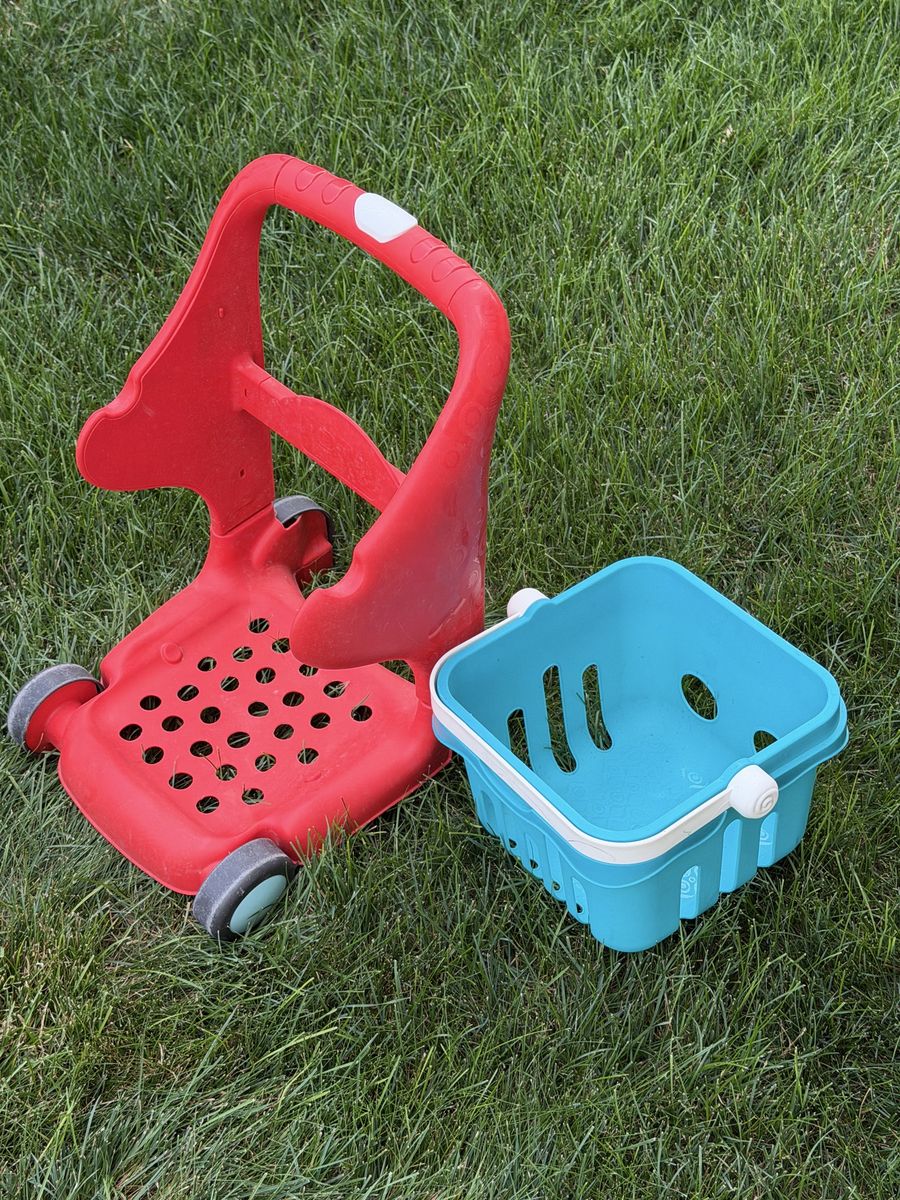 Little Tikes Shopping Cart with Removable Basket