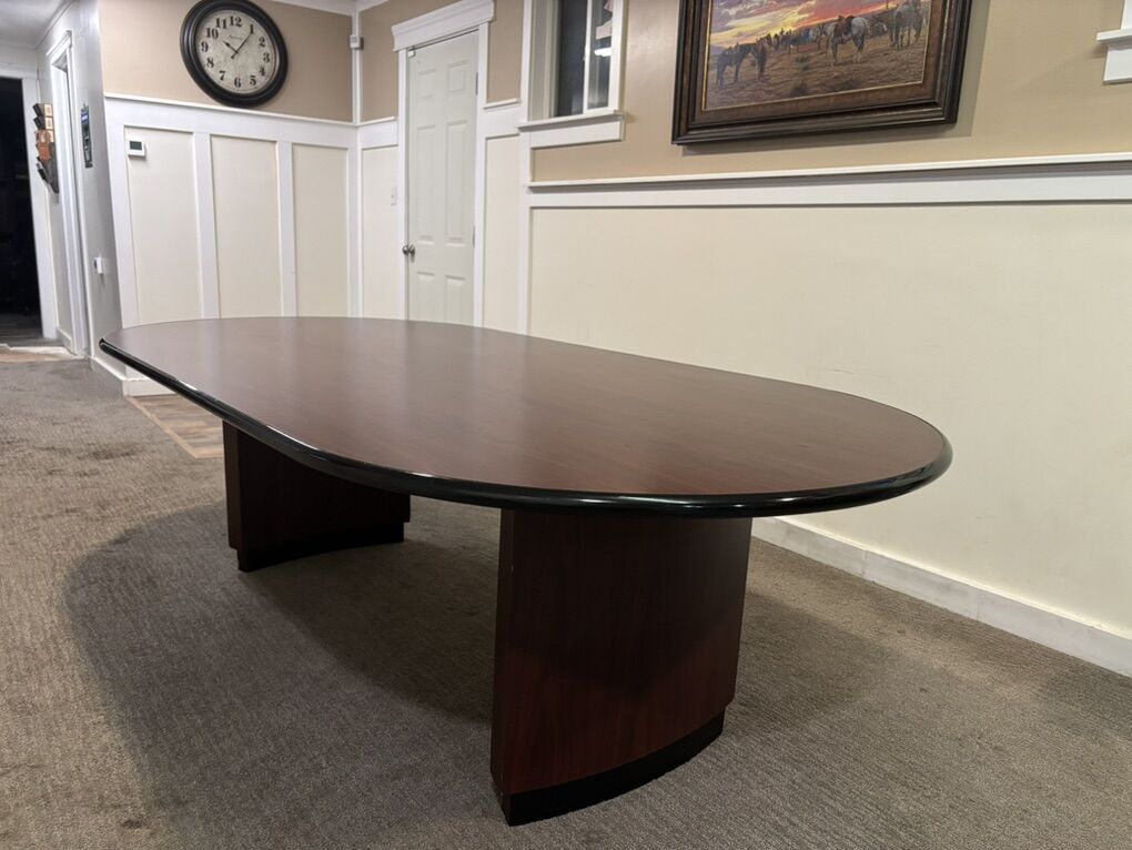 Large Oval Table