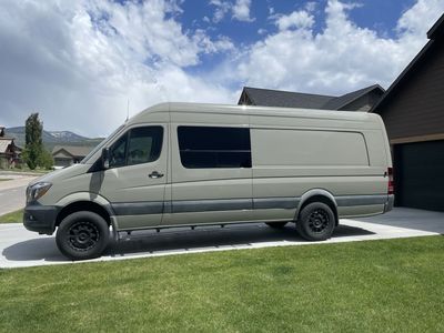 2016 Freightliner Sprinter 2500