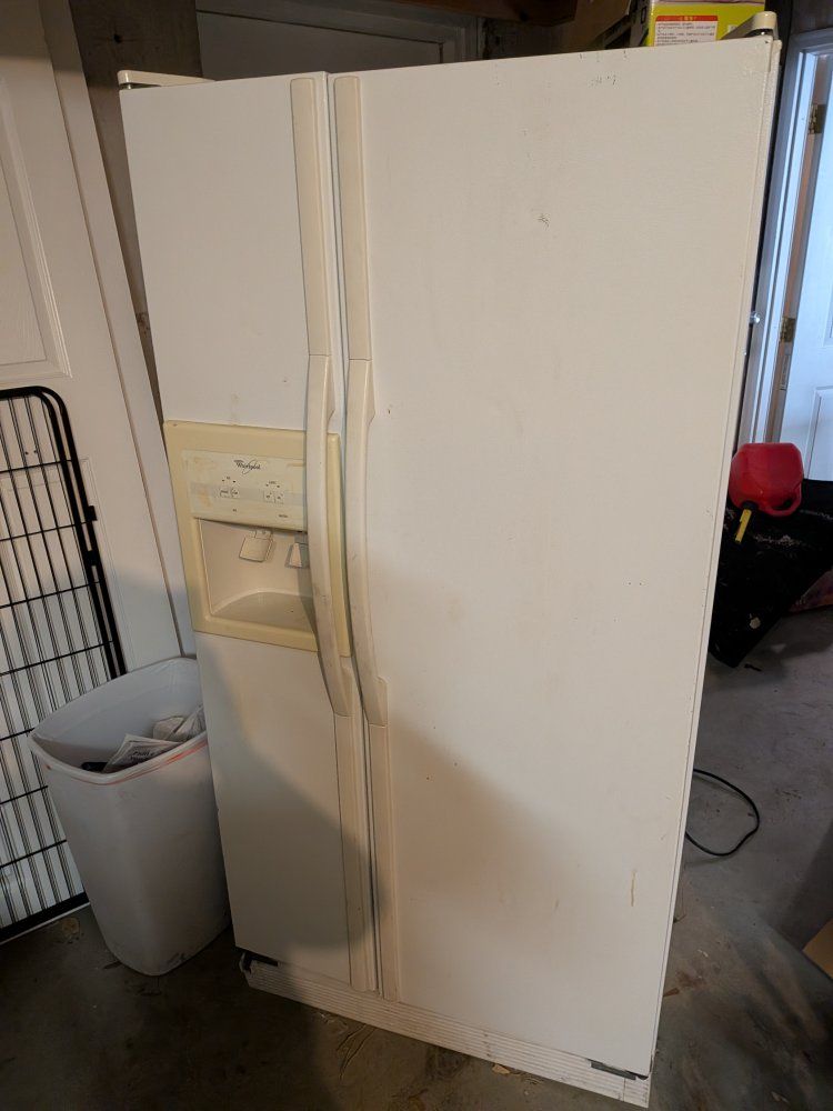 whirlpool fridge and freezer with ice dispenser