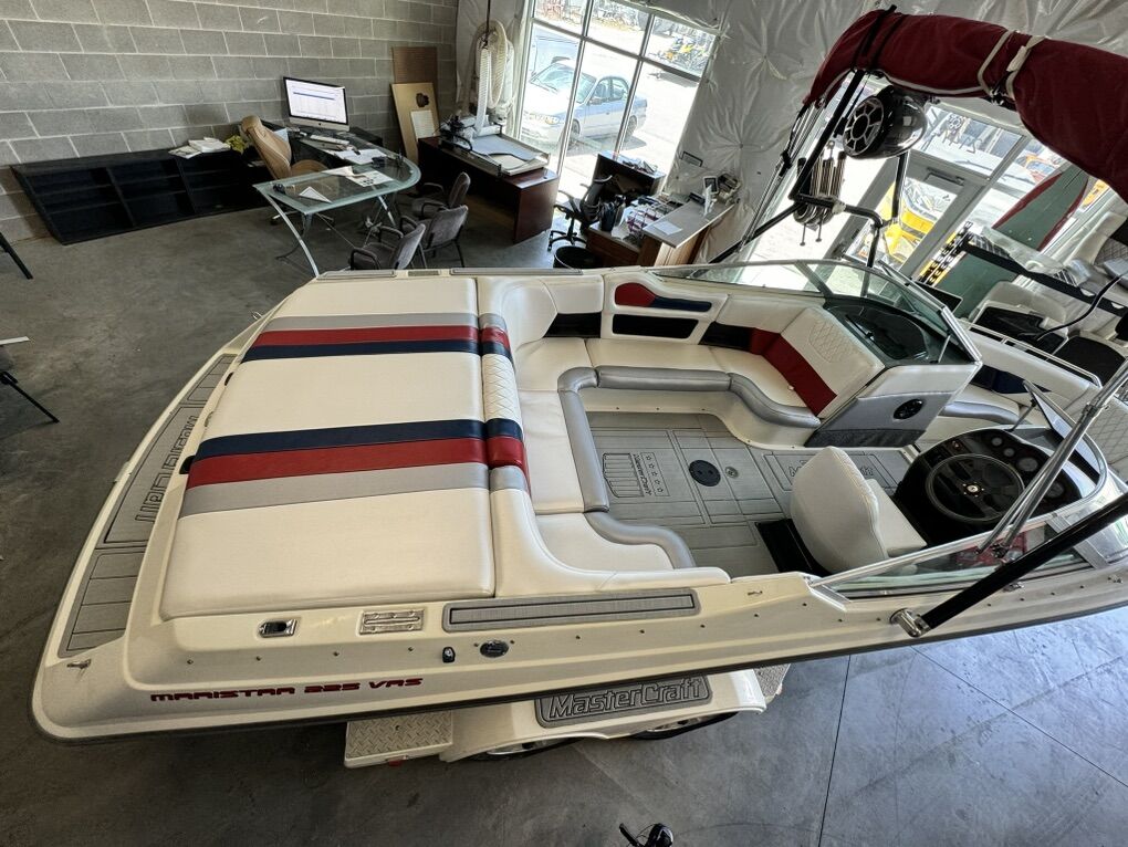 New Boat Seats And Flooring