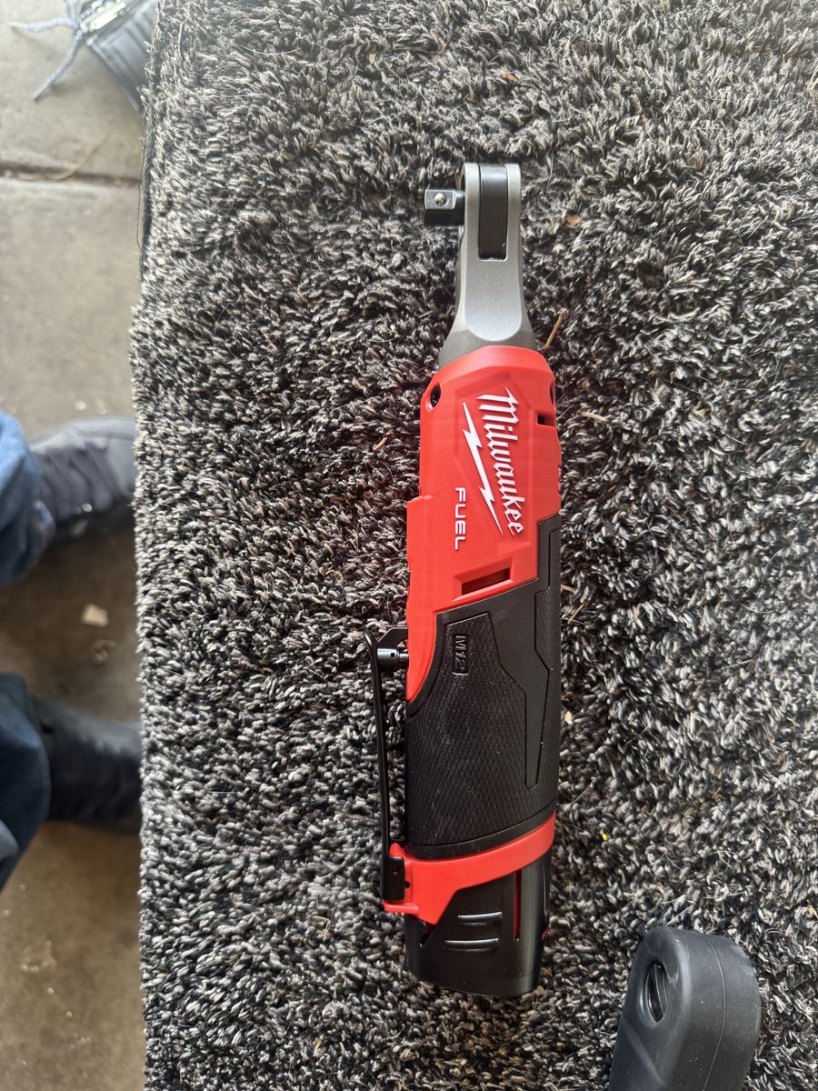 Milwaukee 3/8 Ratchet