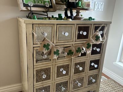 Entry Way Accent Table