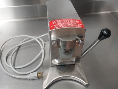 Edlund 270 Electric Can Opener – Two Speeds – Excellent Condition