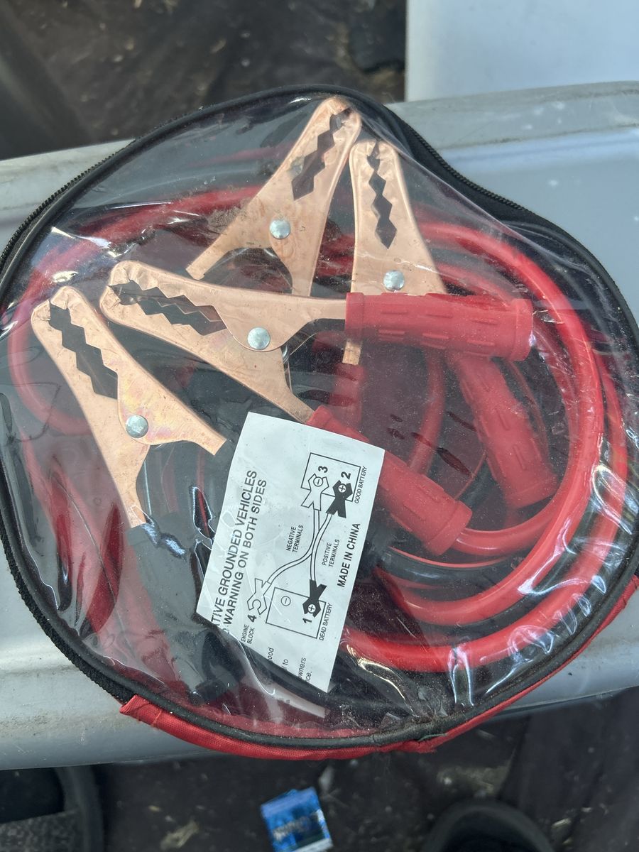 Jumper Cables in Storage Bag - Heavy Duty Battery Booster Cables