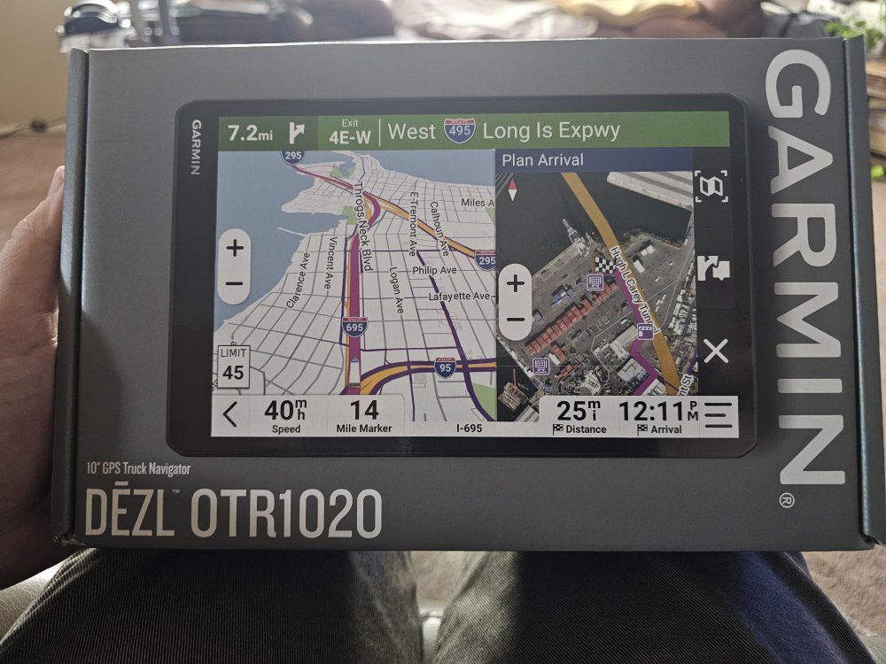 Garmin Dezl OTR1020 GPS