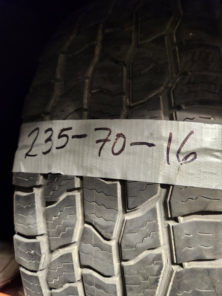 235/70r16 cooper discoverer at3