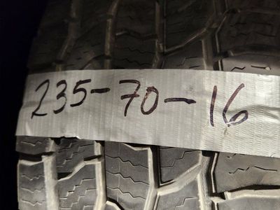 235/70r16 cooper discoverer at3