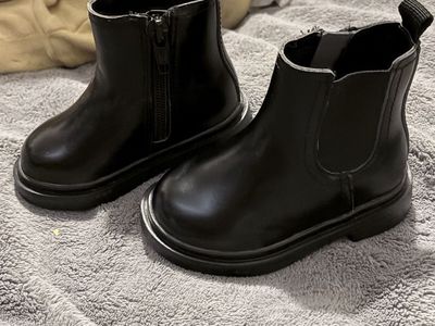 Toddler girl boots