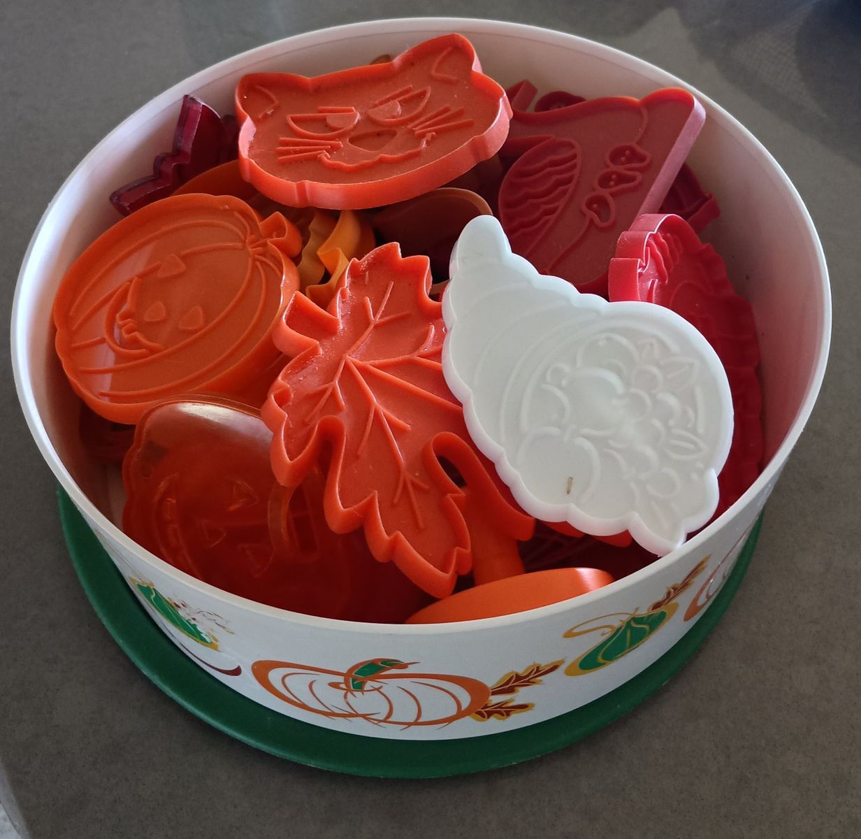 Vintage Tubberware & Lots of Hallmark Cookie Cutters