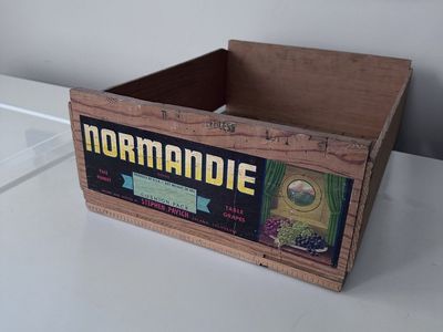 Vintage Normandie Brand Table Grapes Wooden Crate - Stephen Pavich - Delano, CA
