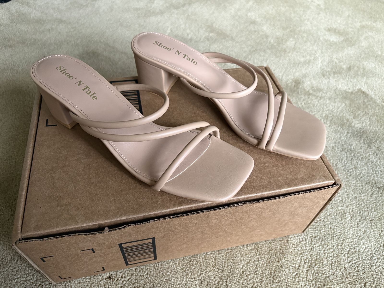 Shoe 'N Tale Nude Strappy Heels, Women's 9.5