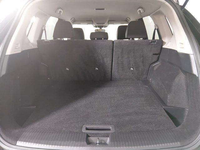 Main image 11