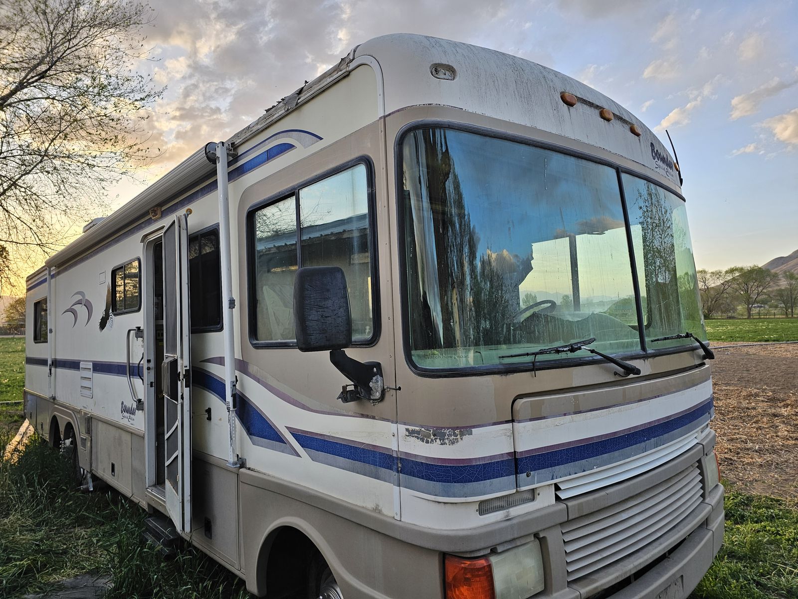 1997 Fleetwood Bounder, Ford Class A Motorhome