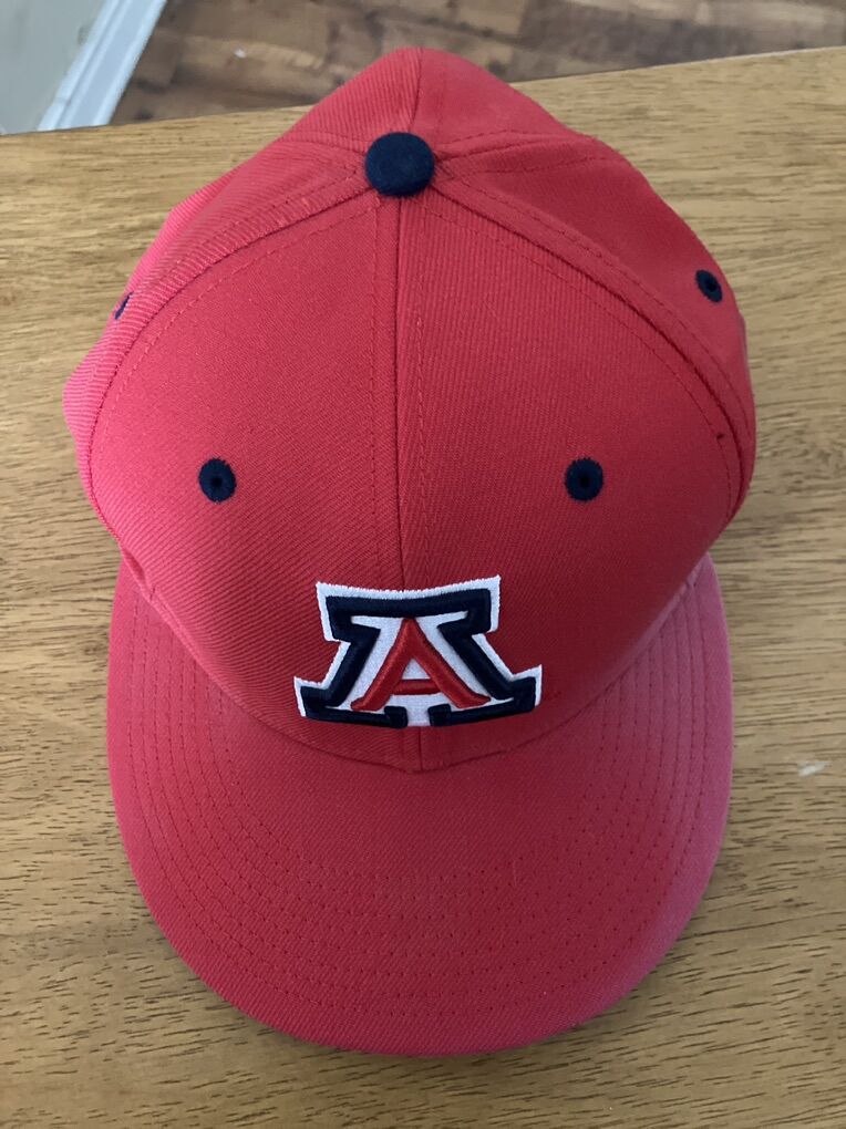 Nike Red University of Arizona Hat Size 7 1/8