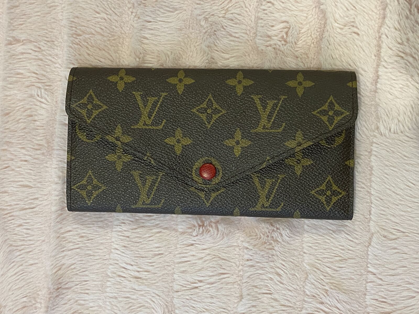 Louis Vuitton Monogram Josephine Wallet Red Interior