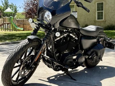 2016 Harley-Davidson Iron 883