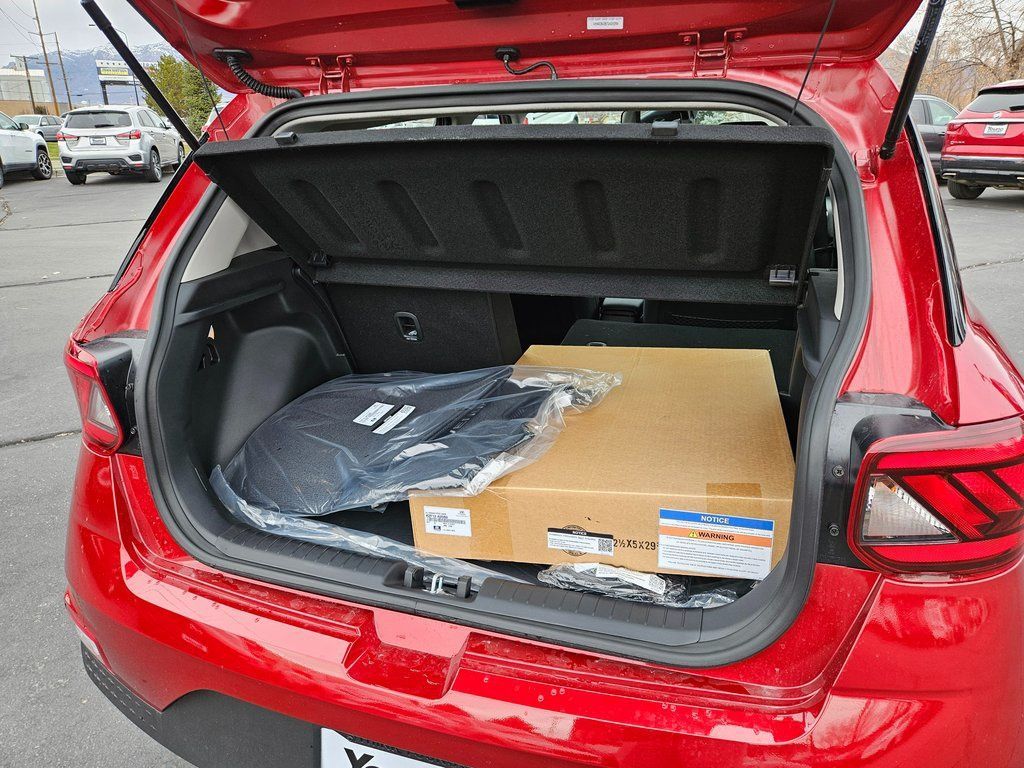Main image 11