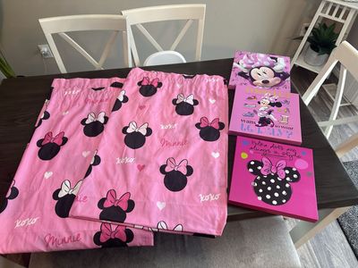 MInnie Mouse Girls Decor
