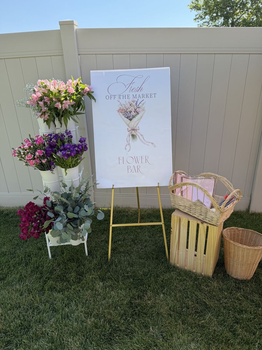 Flower bucket stand $55