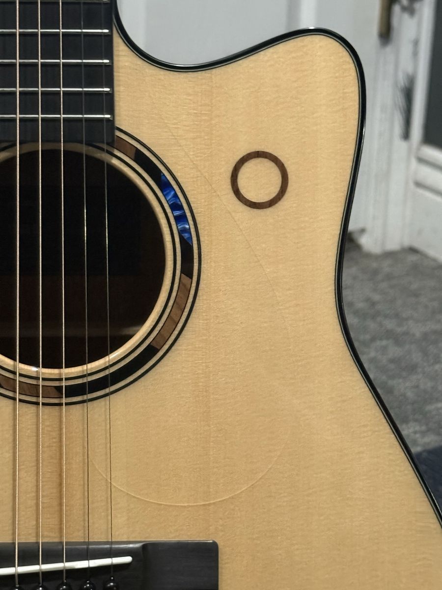 Yamaha TAG3C Transacoustic Guitar (with built in looper, delay, reverb, and chorus)