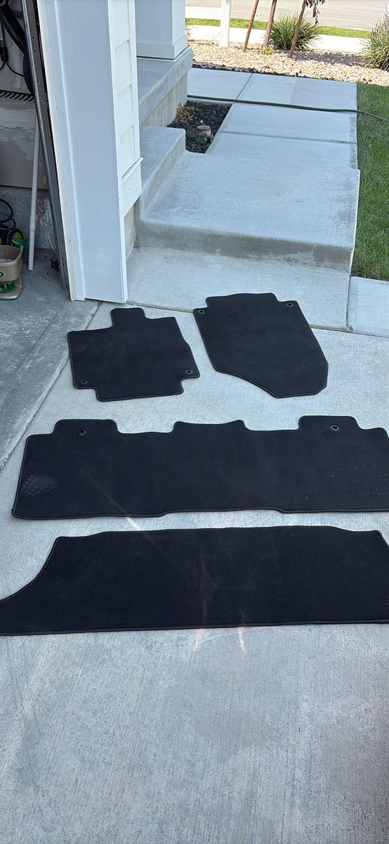 2025 Honda Odyssey Floor mats