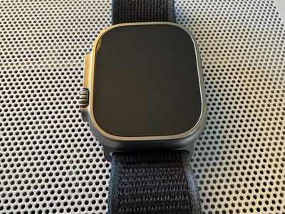 Apple Watch Ultra - 49mm - With Cellular