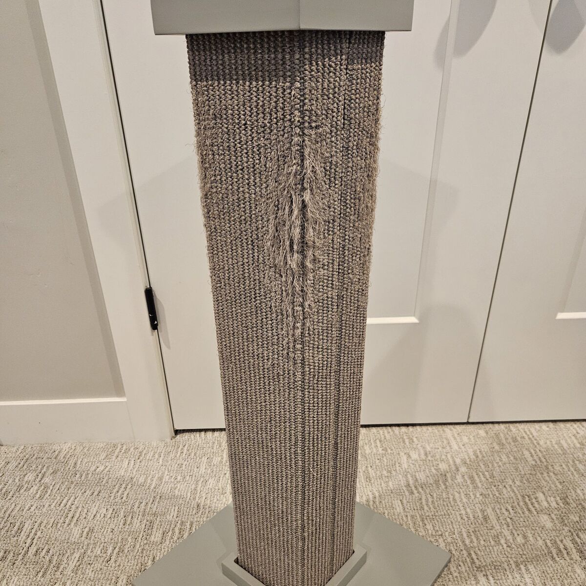 Sisal Cat Scratching Post
