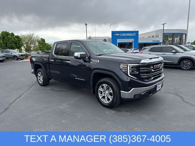 2024 GMC 1500 SLT