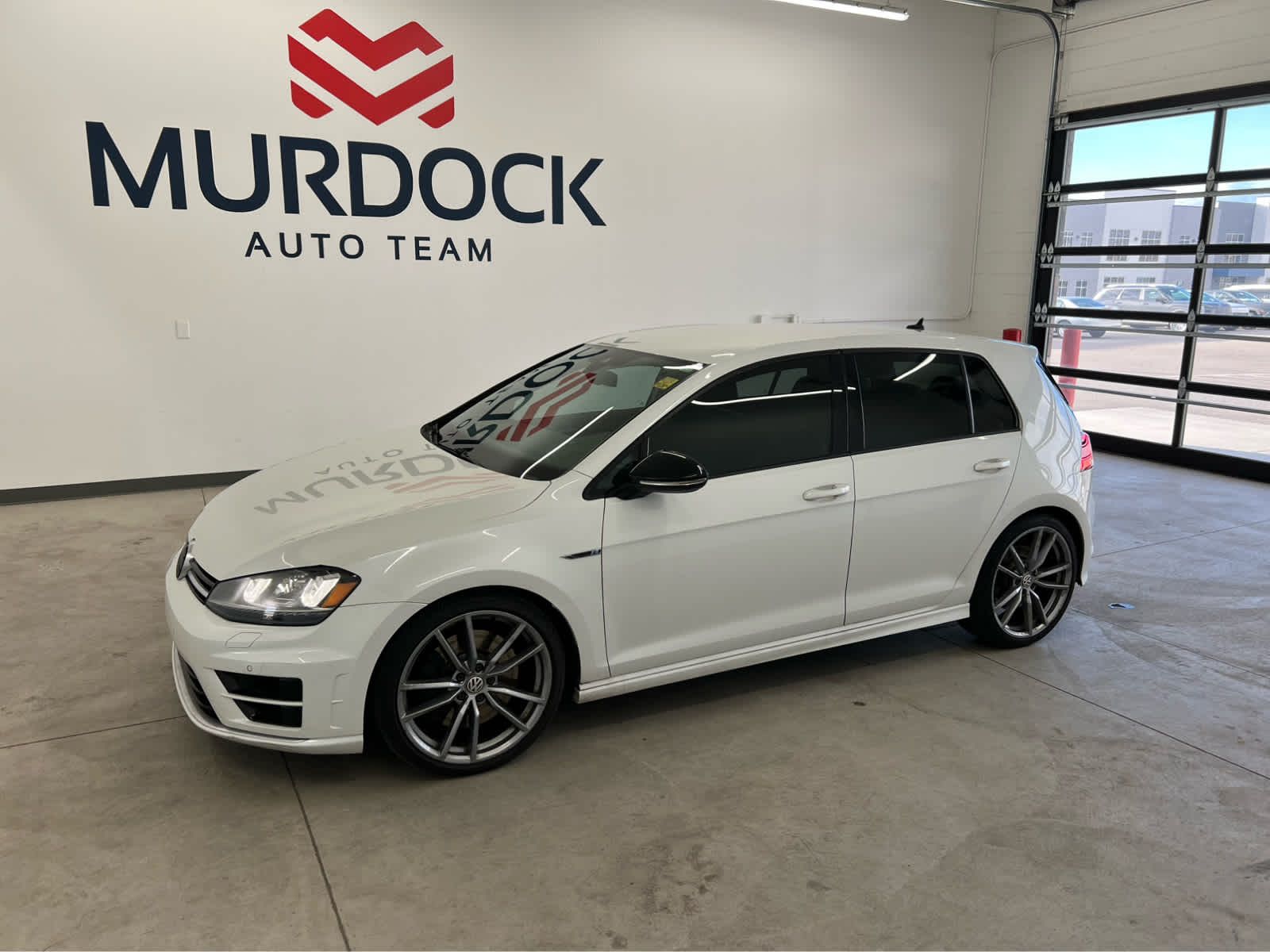 2017 Volkswagen Golf R 4Motion