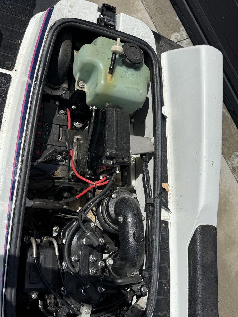 Main image 6