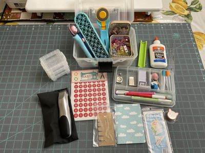 Various Sewing and Quilting Notions from Lori Holt, Famore, Fat Quarter Shop, etc