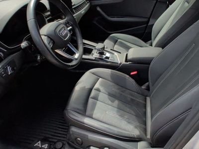 2023 Audi A4 quattro Premium Plus 45 TFSI