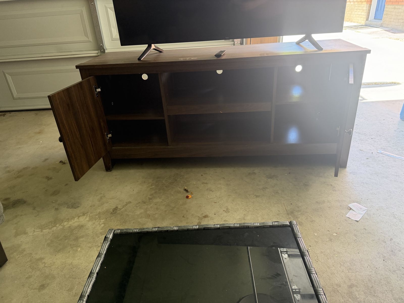 Main image 4