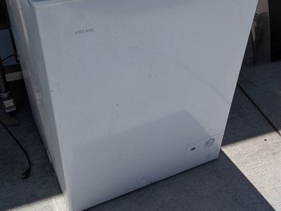 Visanni Chest Freezer